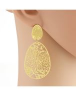 Stunning Gold Tone Earrings with Intricate Cut Out Design (Gold Lace Design)
